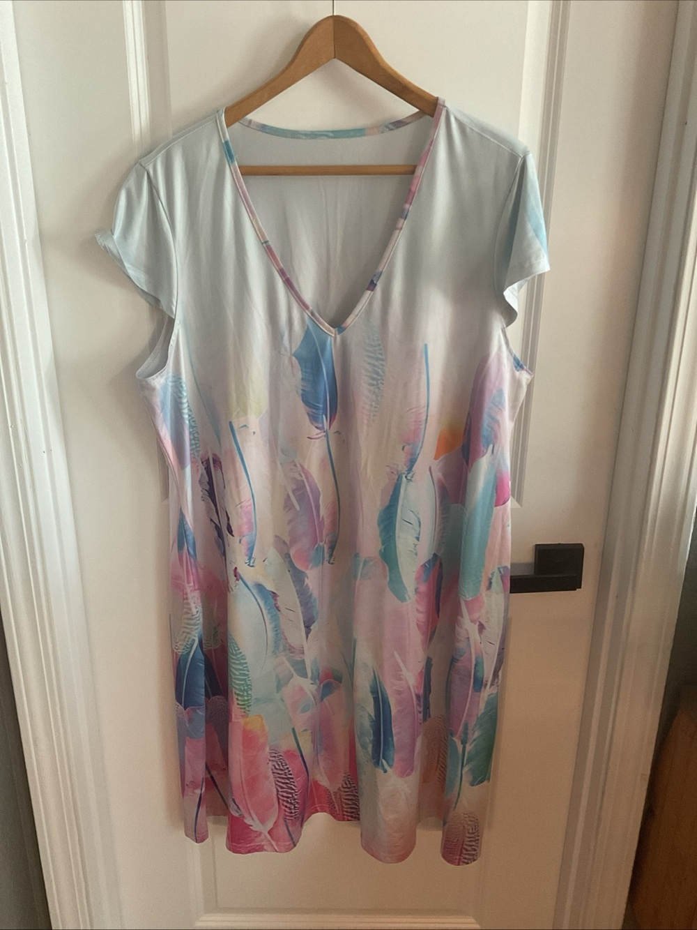 Pastel Feather-Print V-Neck Midi Dress - Light Blue - Ladies Size 2XL